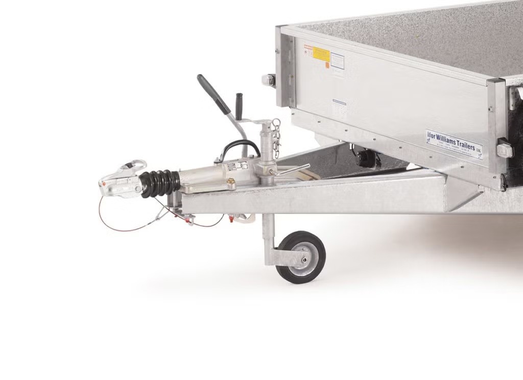 Baumaschinentransporter